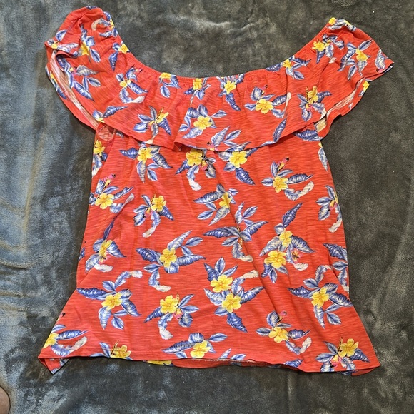 Old Navy  women's Orange, Blue and Yellow  Short Sleeve Top size XLarge - Picture 2 of 5